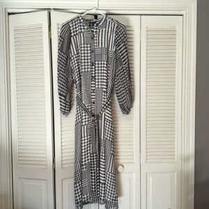 Ann Taylor Dress Medium